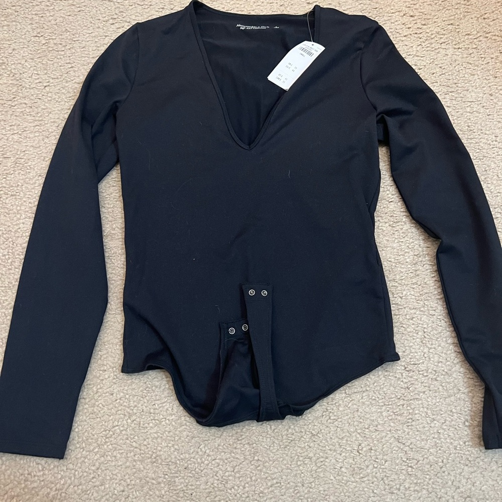 Abercrombie & Fitch. Women's Black Long Sleeve Top